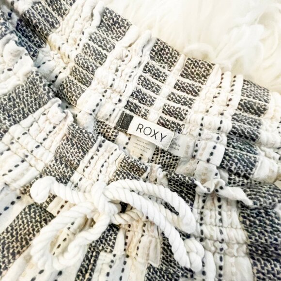 Roxy Drawstring Striped Shorts, Size Large - Picture 3 of 5